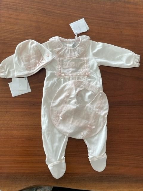 Baby dior deals newborn set