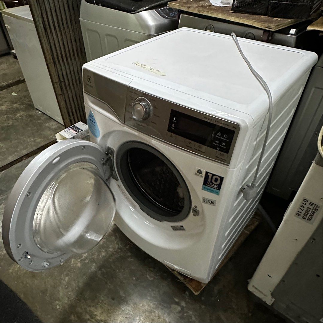 BUY NOW! ELECTROLUX 9kg Front Load Washer EWF12933 (93330), TV & Home