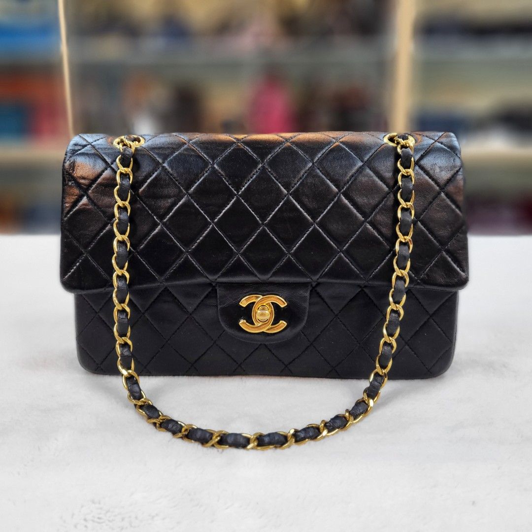 Chanel 101: The 2.55 Reissue - The Vault