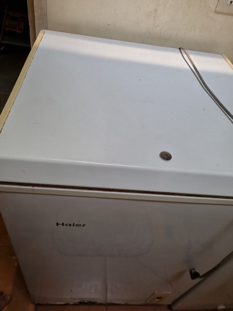Chest freezer not working anymore, TV & Home Appliances, Kitchen