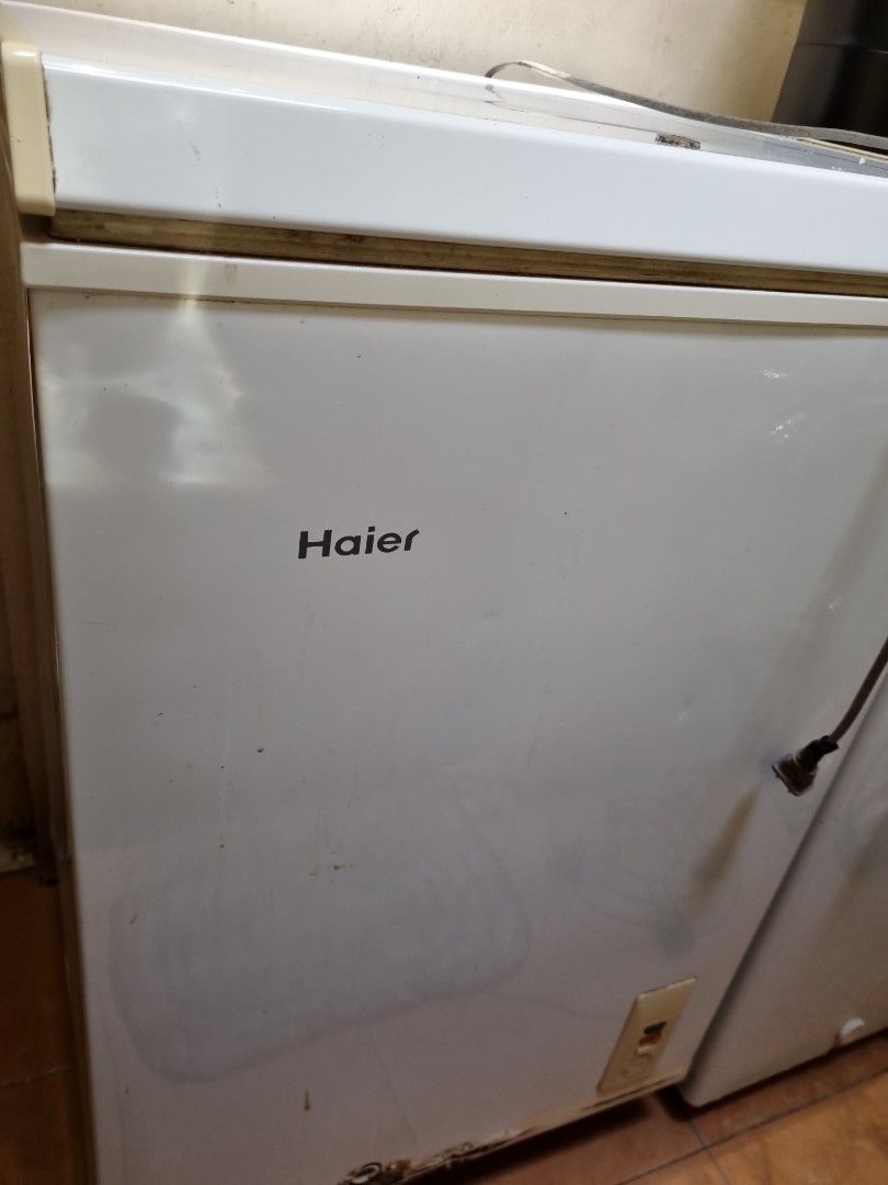 Chest freezer not working anymore, TV & Home Appliances, Kitchen