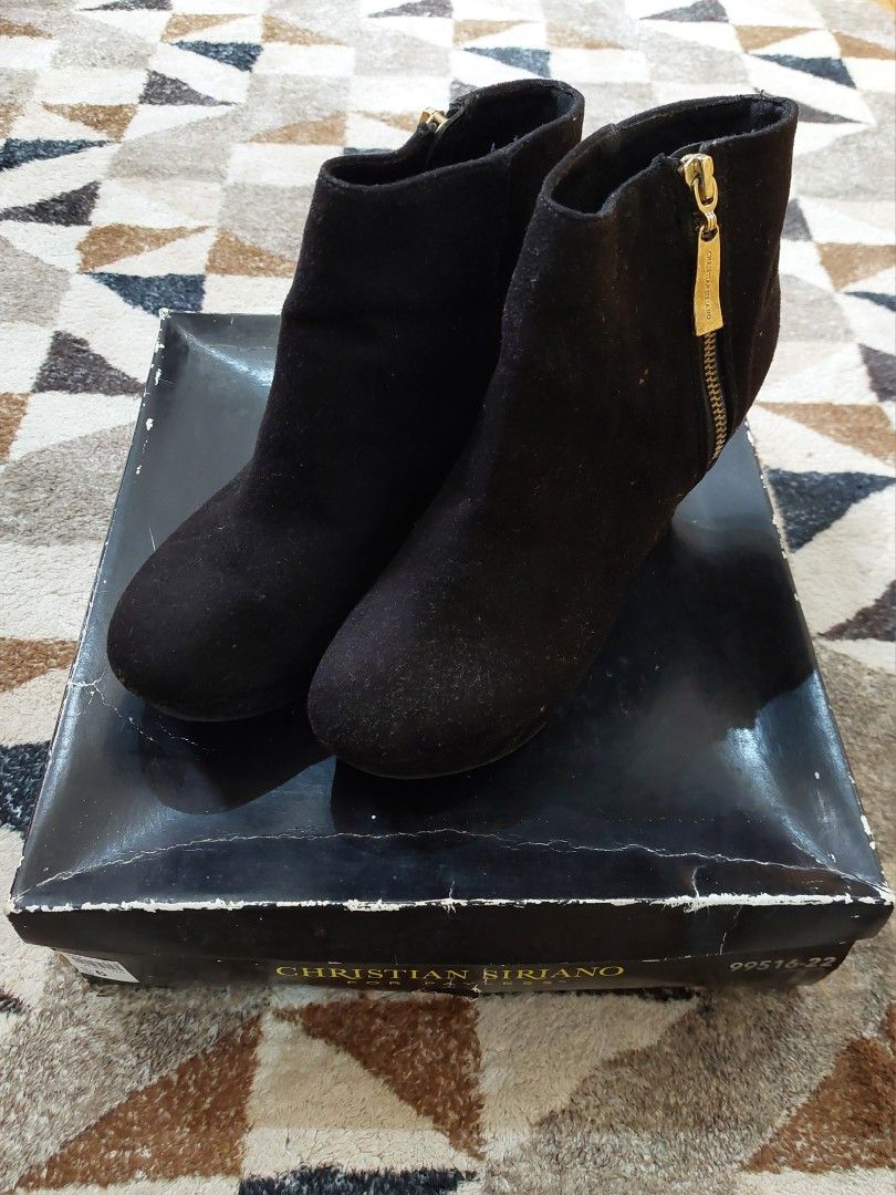 Christian discount siriano boots