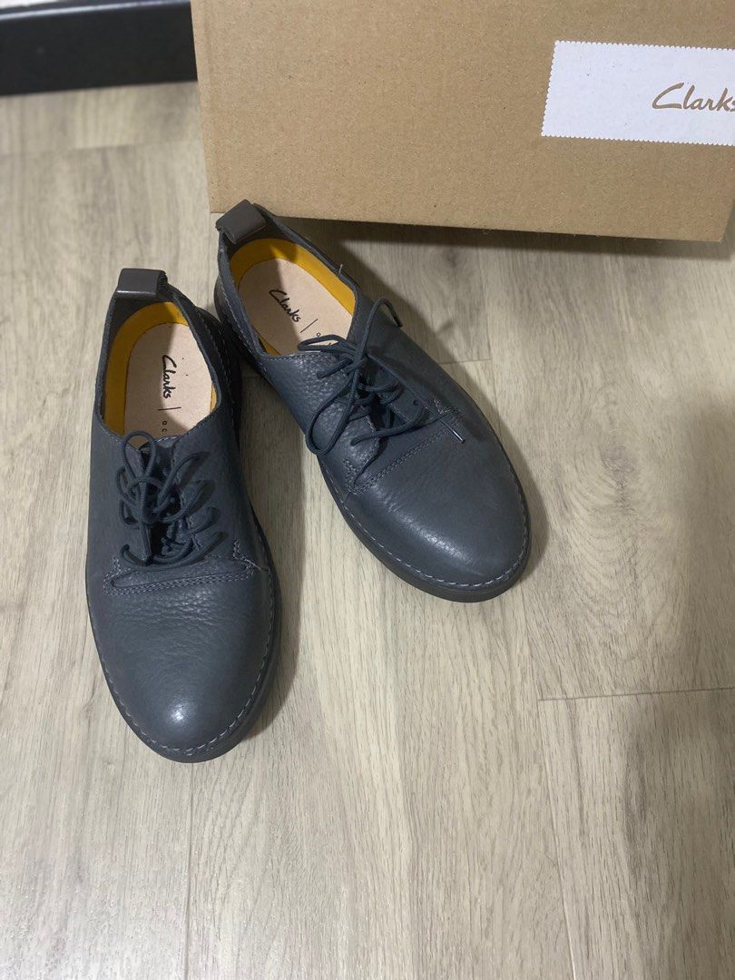 Clarks hale online lace black