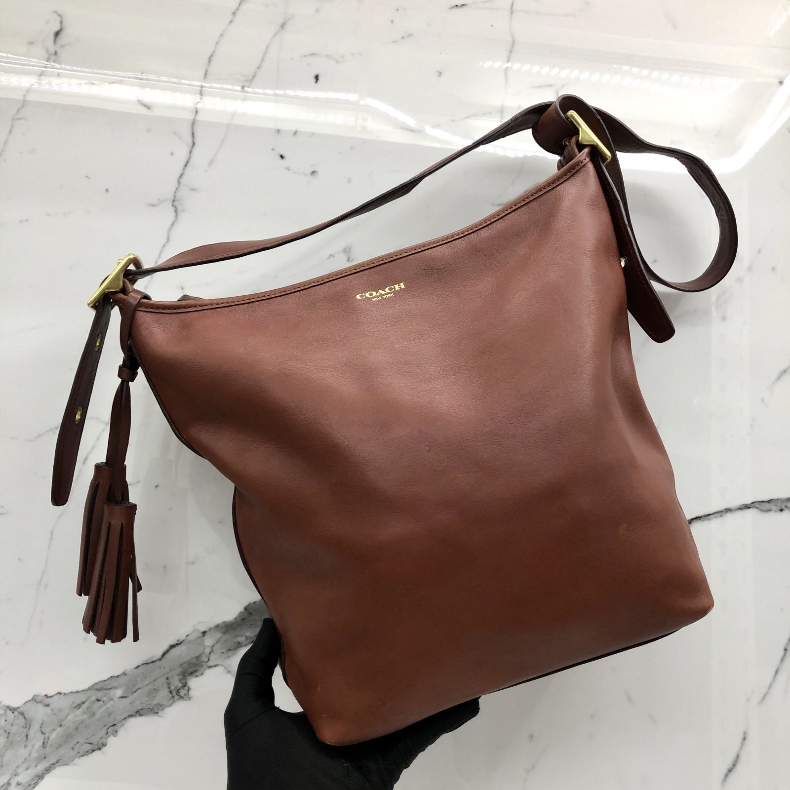 COACH D1293 19889 BROWN LEATHER TASSLE SHOULDER BAG 237001032 WE