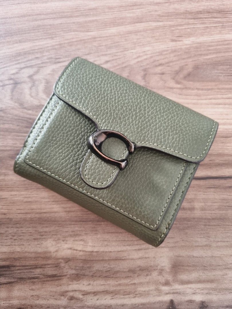 Coach light store fern wallet