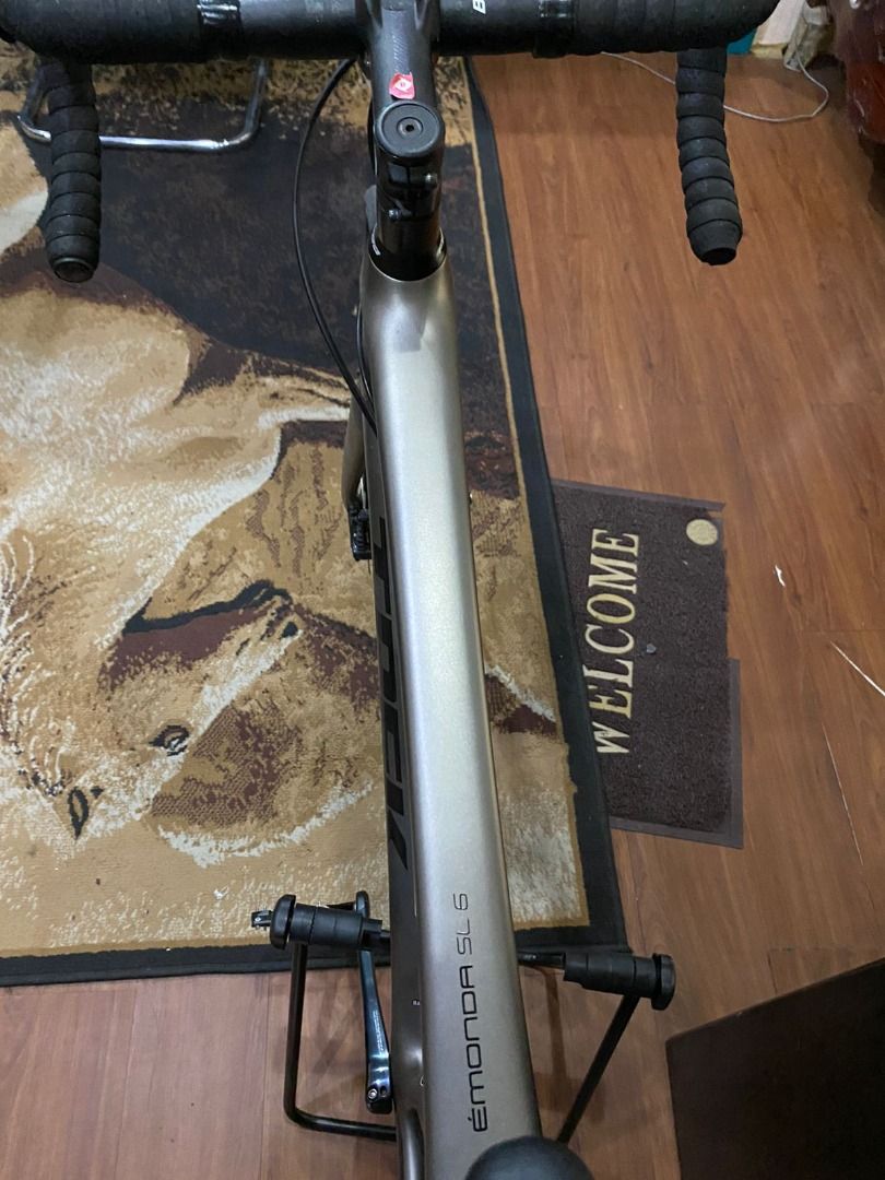 Dijual Speda Trek Emonda SL 6 Olah Raga Sepeda di Carousell