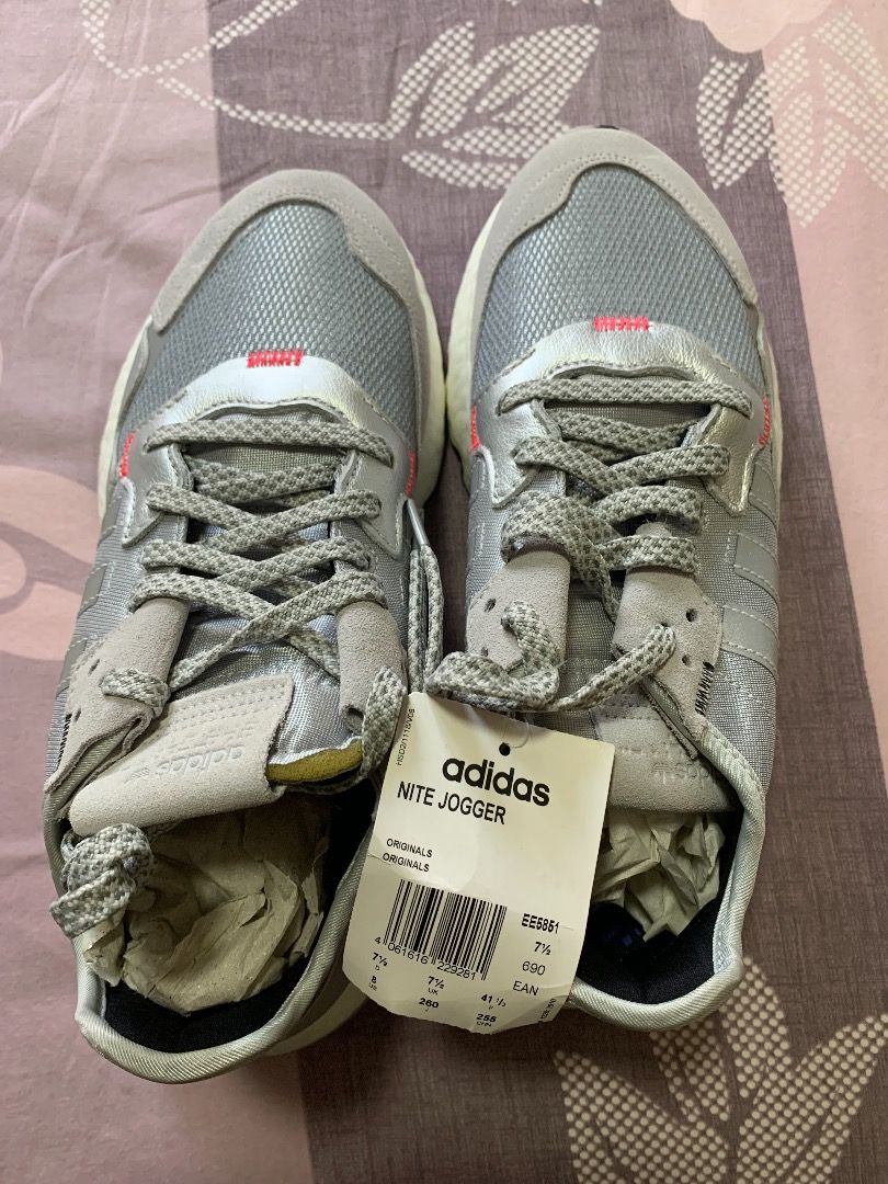 Adidas nite jogger size 8 shop