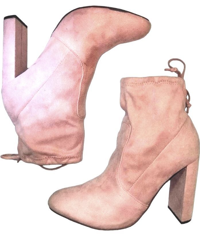 Forever 21 store pink boots