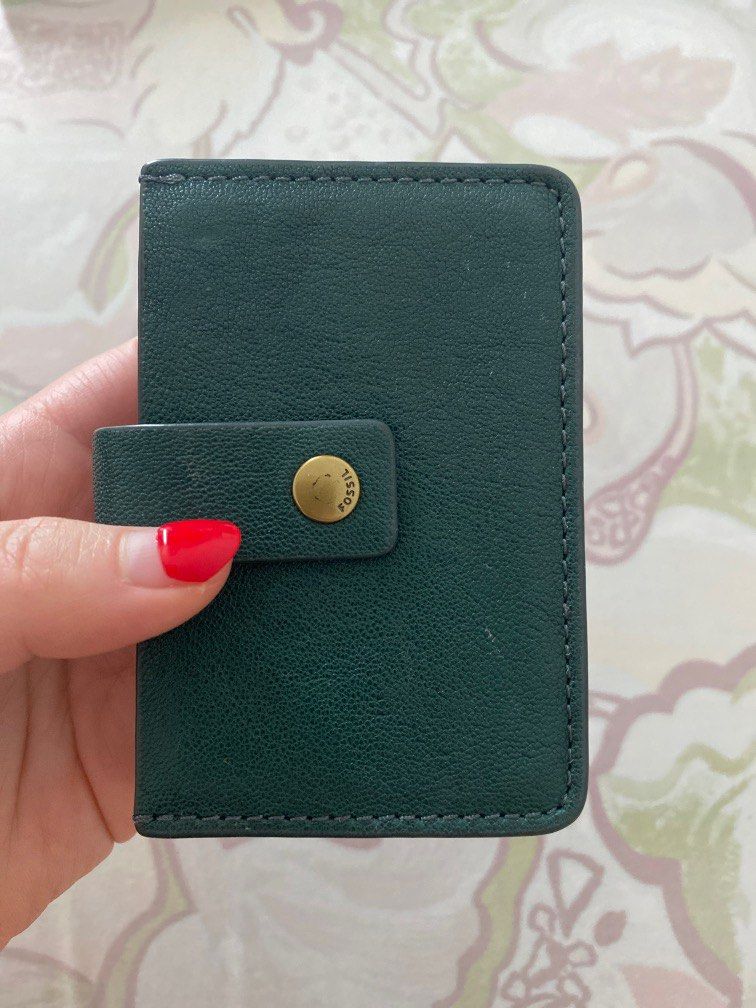 Fossil accordion style card holder, Women's Fashion, Bags & Wallets