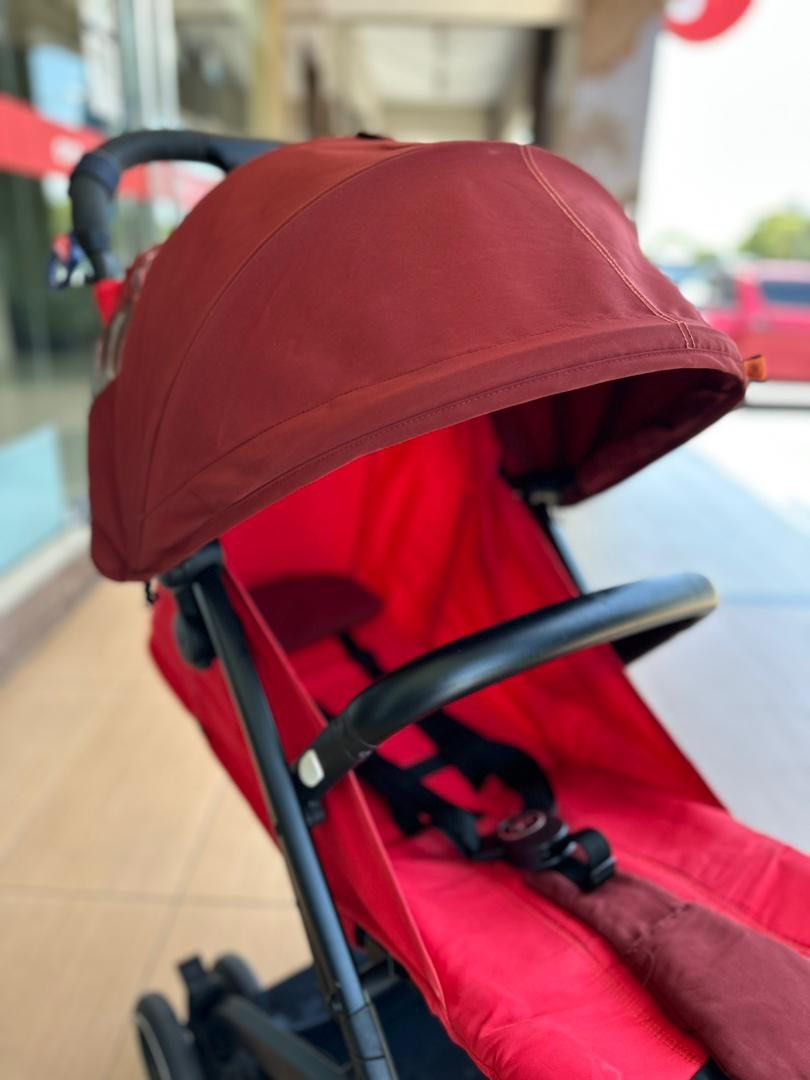 Gold qbit stroller store
