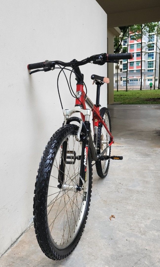 GT AGGRESSOR MOUNTAIN BIKE, Sports Equipment, Bicycles & Parts ...