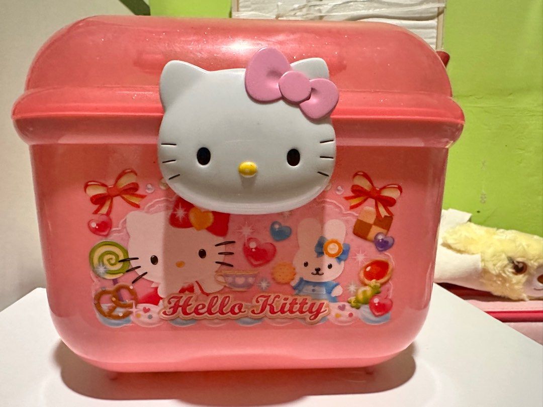 Hello Kitty organizer case on Carousell