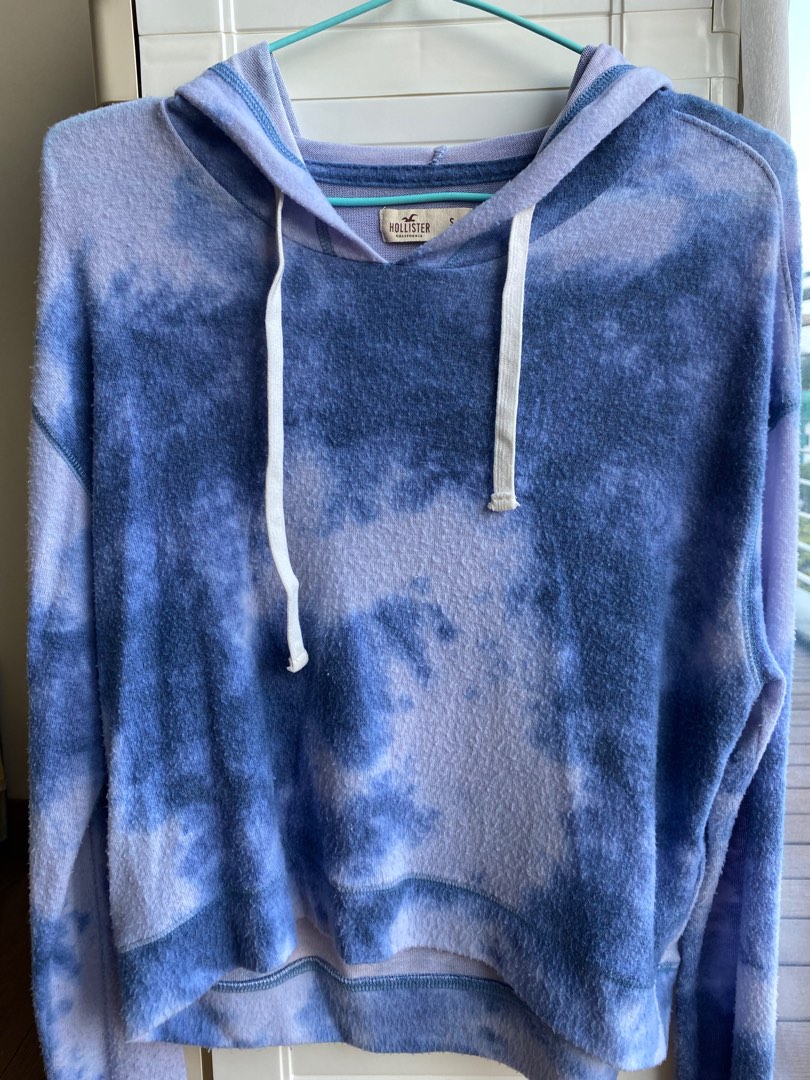 Hollister cloud hoodie shop