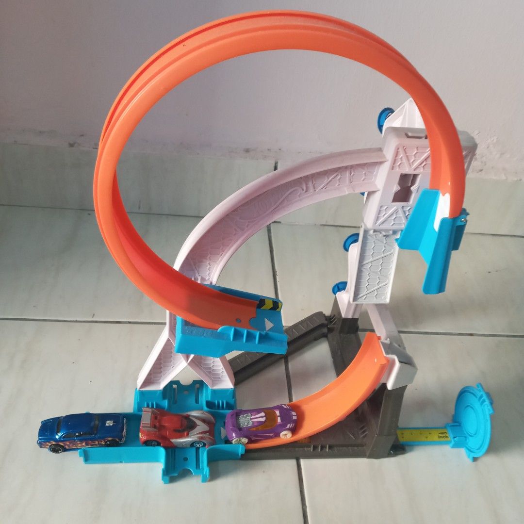 Hotwheels Roller Coaster, Hobbies & Toys, Toys & Games on Carousell