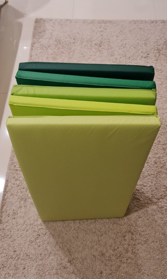 IKEA Folding Gym Mat, Sports Equipment, Exercise & Fitness, Exercise Mats on Carousell