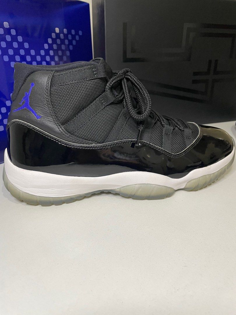 Jordan 11 Space Jam (Category: Sneakers) located in Quezon City. Submitted by ledgeve (Listing ID 1225965952, Image 3). Description: AUTHENTIC Jordan 11 Space Jam Size: US 11.5 & UK 10.5 Condition: 9-9.5/10 Color rate: 10/10 Selling for: 14000php ✔️Shoes and Box ✔️Original Receipt 🎧Videos & Pictures of the listed item are available through chat 💰RFS: Resell 📦For Pickup: Please Schedule 📦For Meetup: Please Schedule (For sure buyers only) 📦For