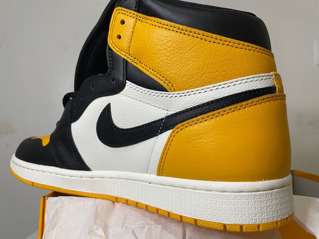 Jordan 1 Taxi (Category: Sneakers) located in Quezon City. Submitted by ledgeve (Listing ID 1225965435, Image 2). Description: AUTHENTIC Jordan 1 Taxi Size: US 11.5 & UK 10.5 Condition: Brand New Color rate: 10/10 Selling for: 12000php ✔️Shoes & Box ✔️Original Receipt 🎧Videos & Pictures of the listed item are available through chat 💰RFS: Resell 📦For Pickup: Please Schedule 📦For Meetup: Please Schedule (For sure buyers only) 📦For Delivery: To