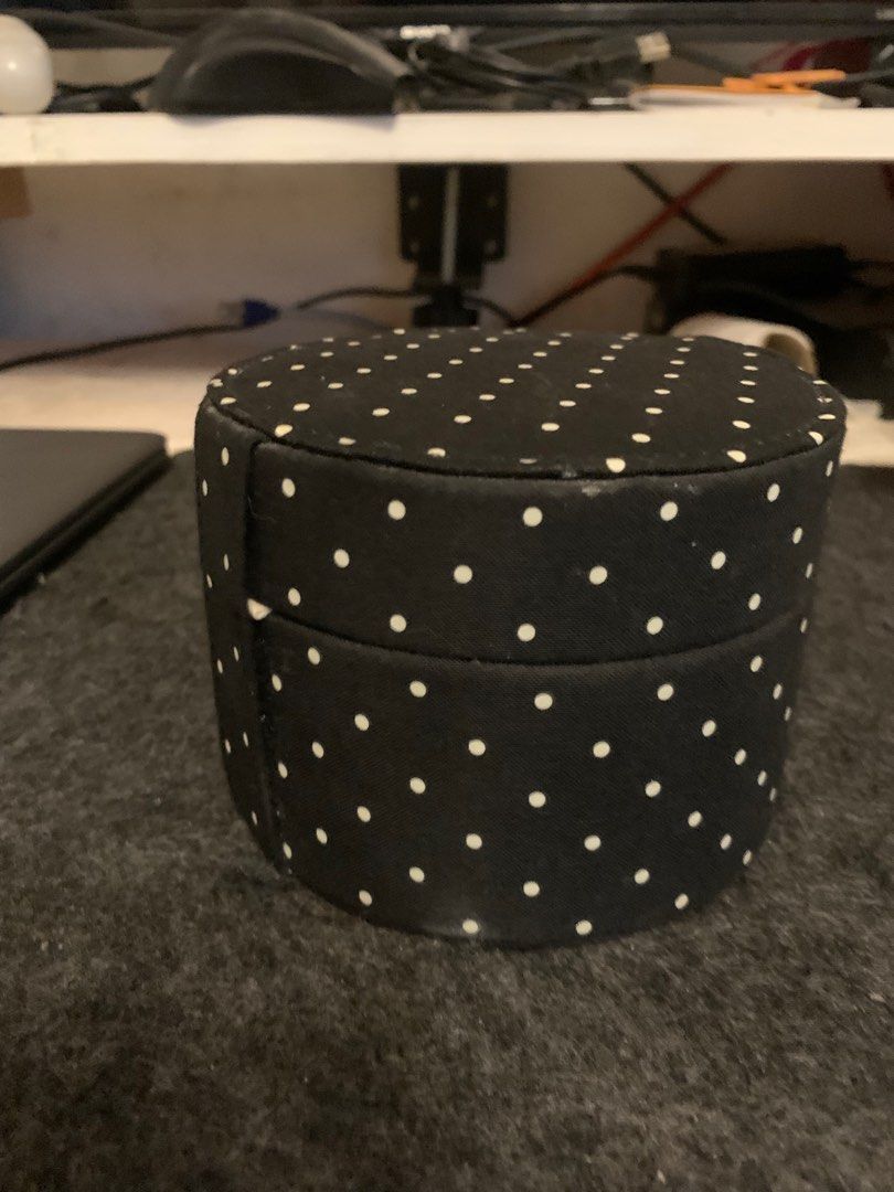 kate spade jewelry organizer (Category: Accessory Holder, Box & Organizers) located in Manila. Submitted by treasure.wave (Listing ID 1225933234, Image 2). Description: .