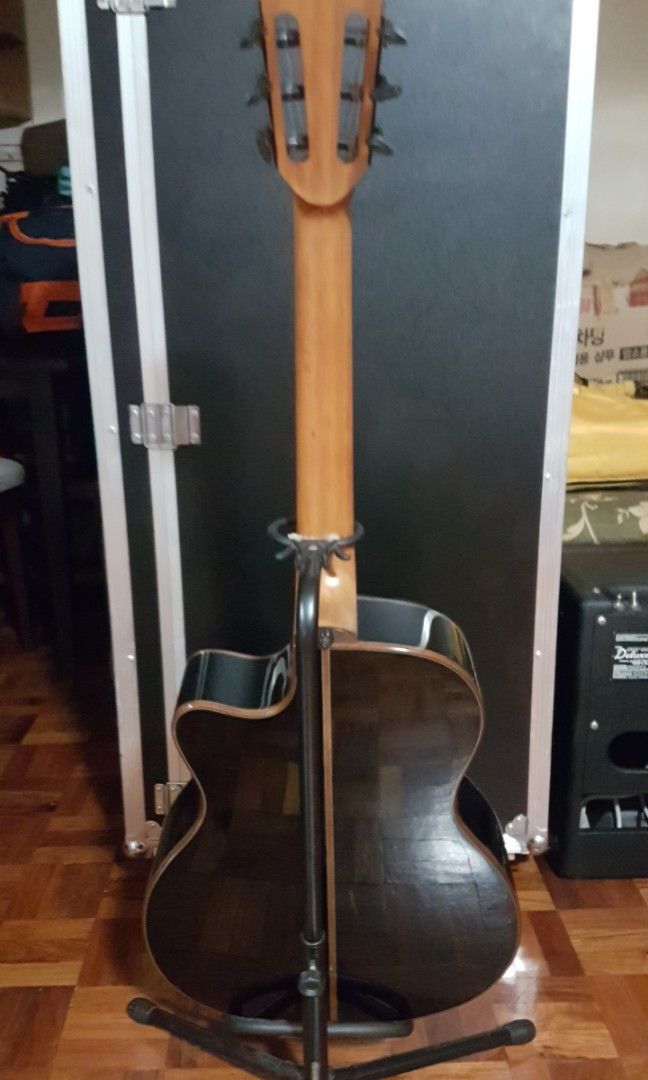 LAG TRAMONTANE T100ACE CLASSIC GUITAR (Category: Musical Instruments) located in Manila. Submitted by Fluffy_music (Listing ID 1226085863, Image 2). Description: Lag Tramontane T100ace.