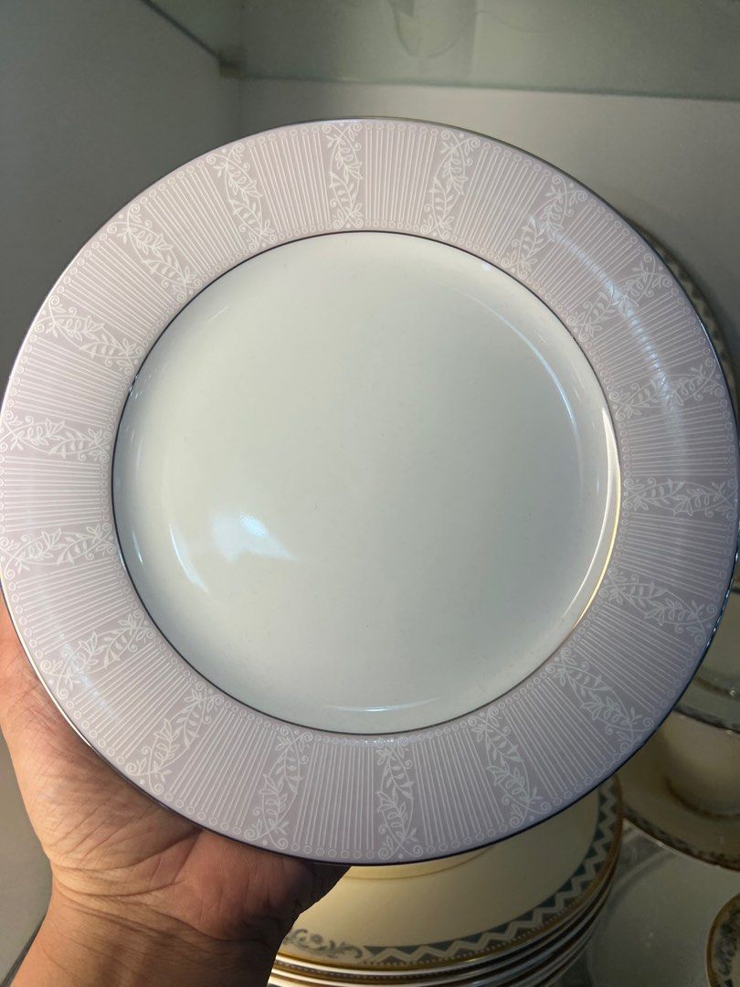 Legendary by NORITAKE damask platinum 4284 sri lanka dinner set 40pc