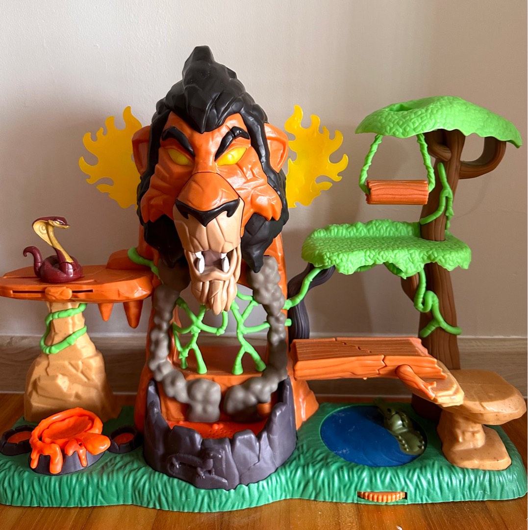 Defend the pride lands playset 2025