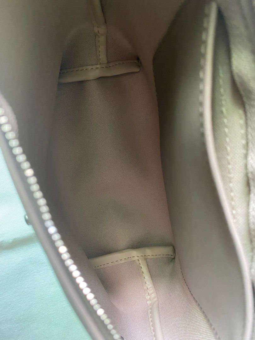 LONGCHAMP LE PLIAGE City Crossbody Bag Beige BNEW, Women's Fashion