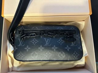 LOUIS VUITTON CLUTCH BAG (MEN), Men's Fashion, Bags, Belt bags, Clutches  and Pouches on Carousell