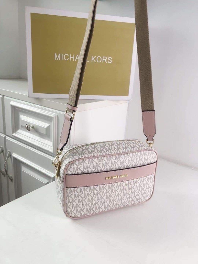 Michael Kors Kenly Crossbody (Category: Luxury Bags & Wallets) located in Rizal. Submitted by LuxbyMarifrance (Listing ID 1226119308, Image 3). Description: 🏷️ 3,000 only + SF 👝 MK Kenly Crossbody 📏 9.75” W X 6” H X 3.75” D 📌 with tag, dust bag, paper bag ✨All trademarks, logos and brand names are reserved and property of the original brand owners. #LuxbyMarifrance #authentic💯 #lowestpriceguaranteed #michaelkorsph #mkbagsph #michaelkorsforsa