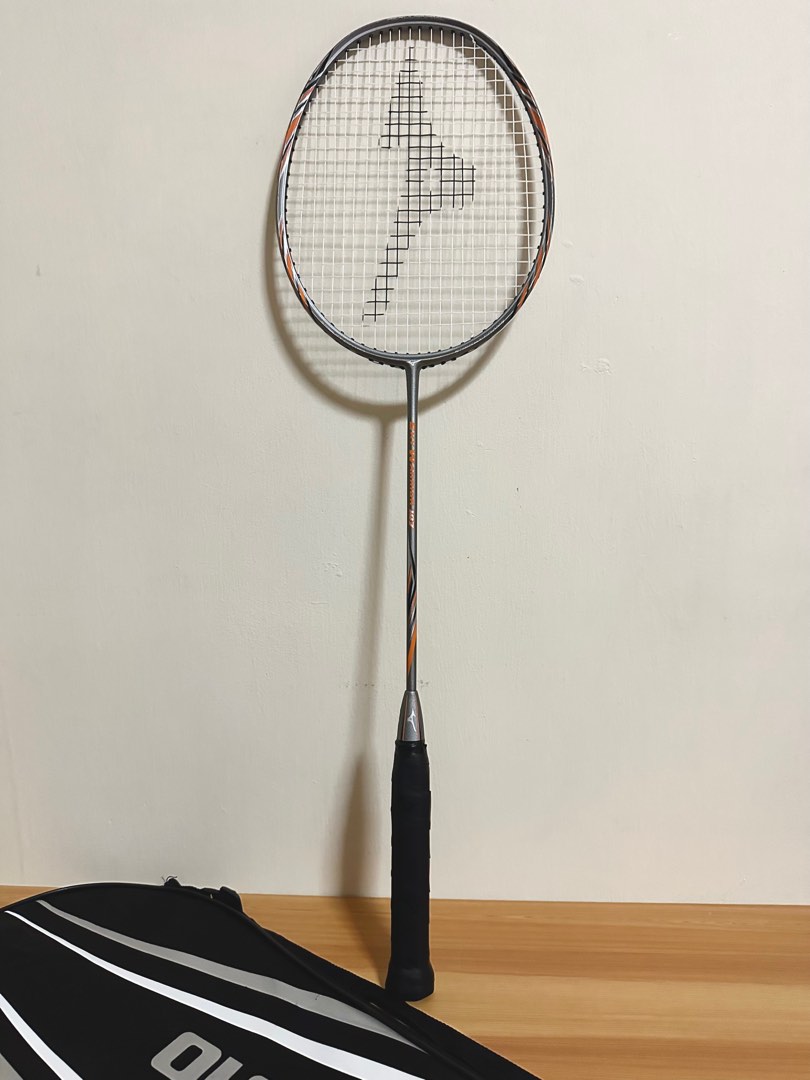 Mizuno Badminton Racket, Sports Equipment, Sports & Games, Racket