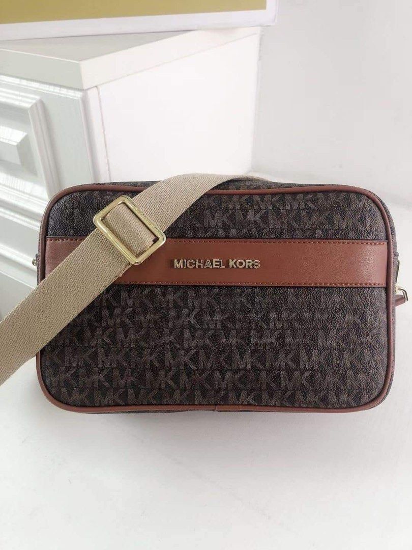 MK Kenly Crossbody (Category: Luxury Bags & Wallets) located in Rizal. Submitted by LuxbyMarifrance (Listing ID 1226119411, Image 1). Description: 🏷️ 3,000 only + SF 👝 MK Kenly Crossbody 📏 9.75” W X 6” H X 3.75” D 📌 with tag, dust bag, paper bag ✨All trademarks, logos and brand names are reserved and property of the original brand owners. #LuxbyMarifrance #authentic💯 #lowestpriceguaranteed #michaelkorsph #mkbagsph #michaelkorsforsaleph #fact
