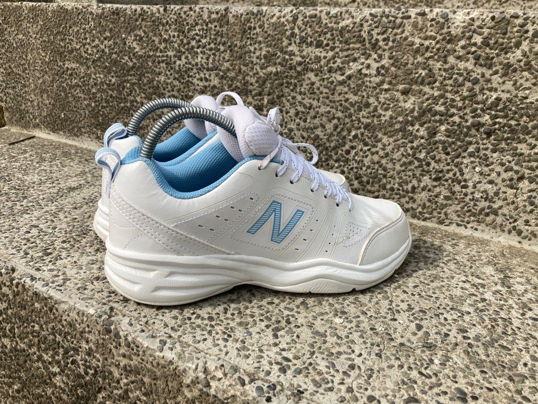New Balance 409, Women's Fashion, Footwear, Sneakers on Carousell