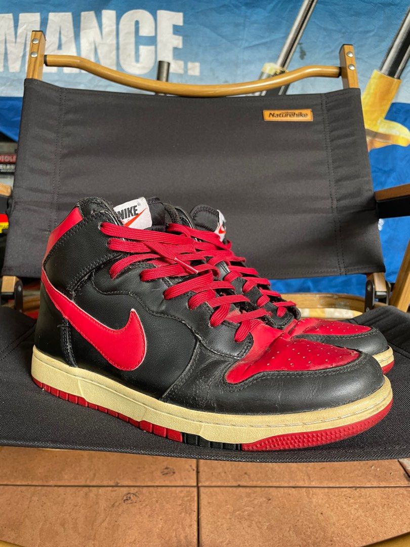 Nike dunk cmft bred sales