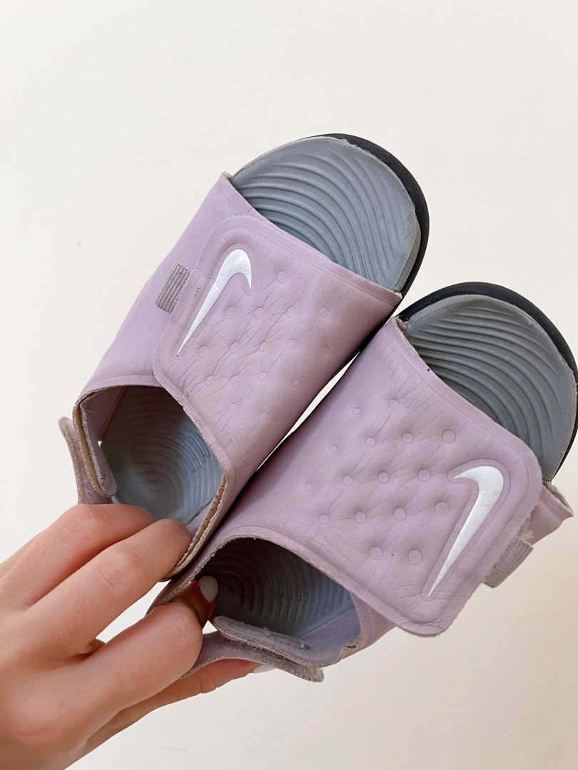infant nike flip flops