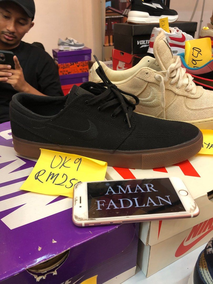 Nike janoski shop gum sole