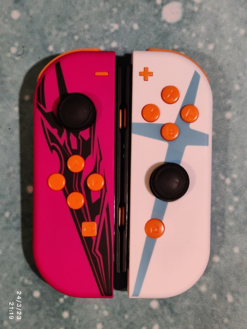 NSW Grey Modified Xenoblade Chronicles 2 Housing JoyCons Controllers, Video Gaming, Gaming