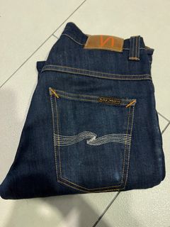 (Category: ) located in . Submitted by BundleUsed (Listing ID 1226093986, Image 1). Description: .