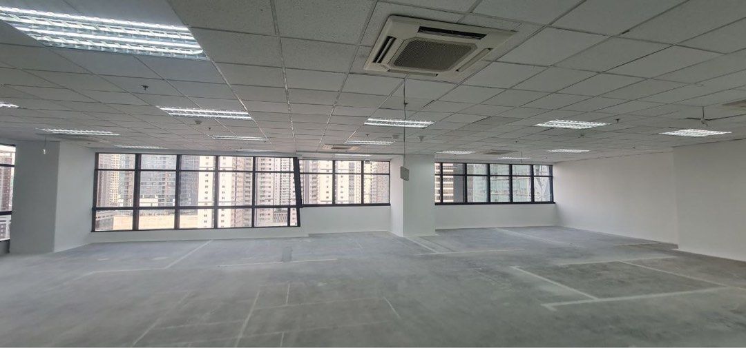 Office space for rent BGC (Category: Commercial) located in Makati City. Submitted by keilah.merealty (Listing ID 1226090143, Image 1). Description: Office Space for Lease bgc Size: 250 sqm Rental price: 850 pesos/sqm Dues: 150 pesos/sqm Minimum one year lease .