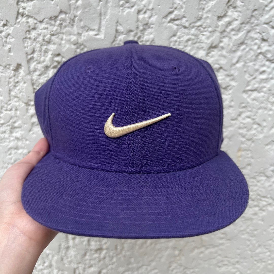 Original Nike Caps, Men's Fashion, Activewear on Carousell