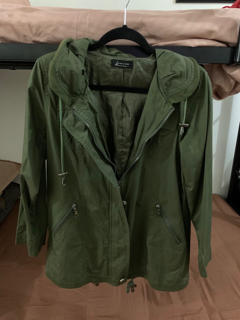 Parka army green jacket, Women's Fashion, Coats, Jackets and Outerwear