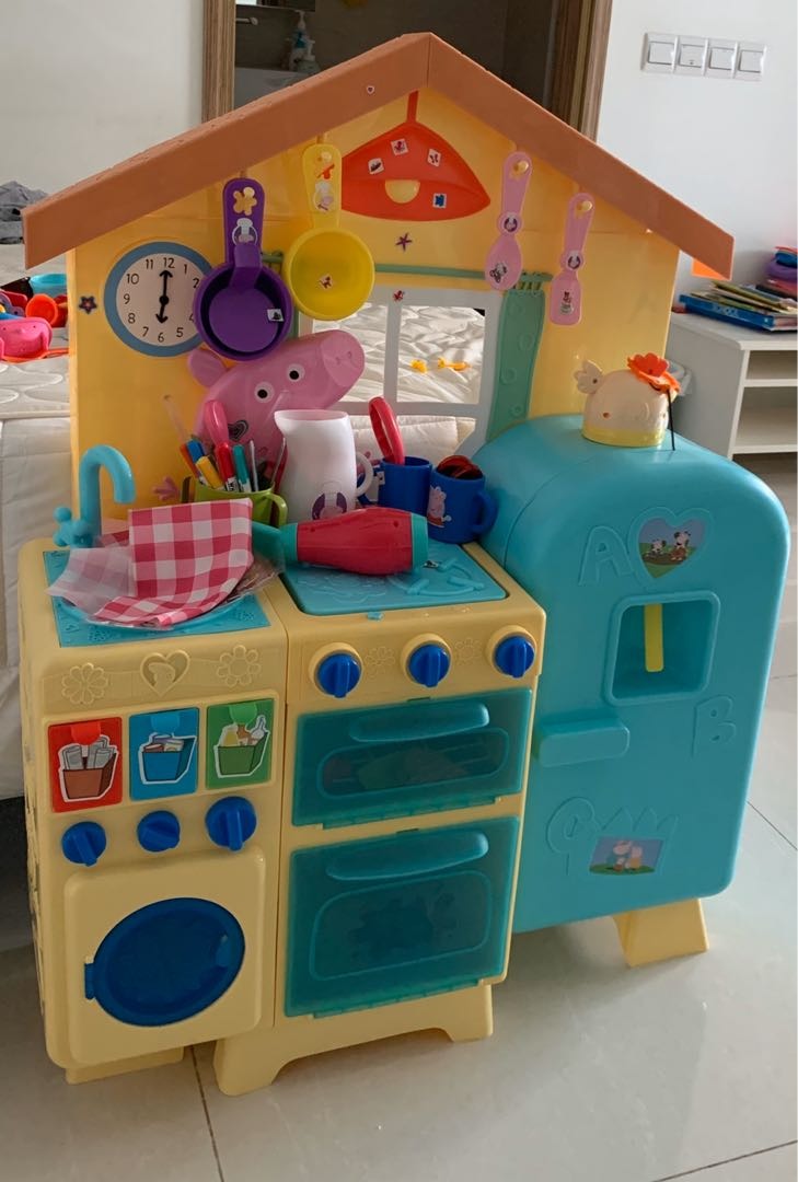 Peppa Pig Kitchen PLayset Babies Kids Infant Playtime on