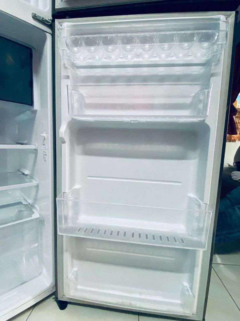 peti ais singer 244L, TV & Home Appliances, Kitchen Appliances