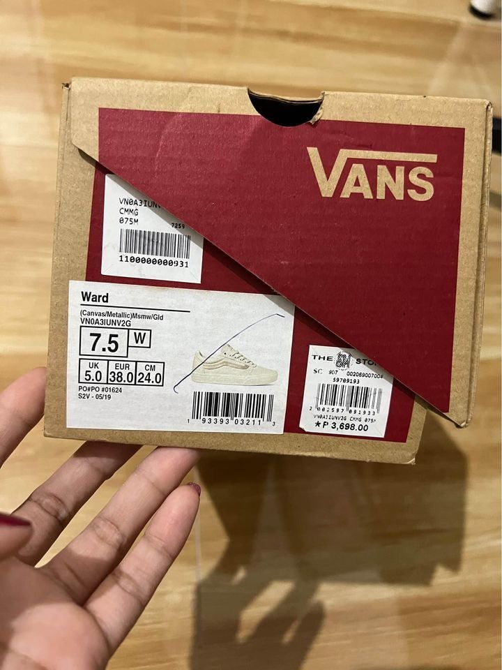 Vans sale canvas metallic