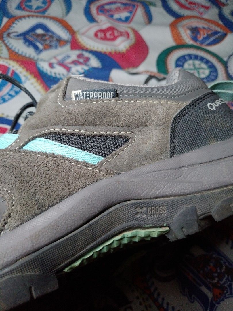 quechua trekking shoes waterproof