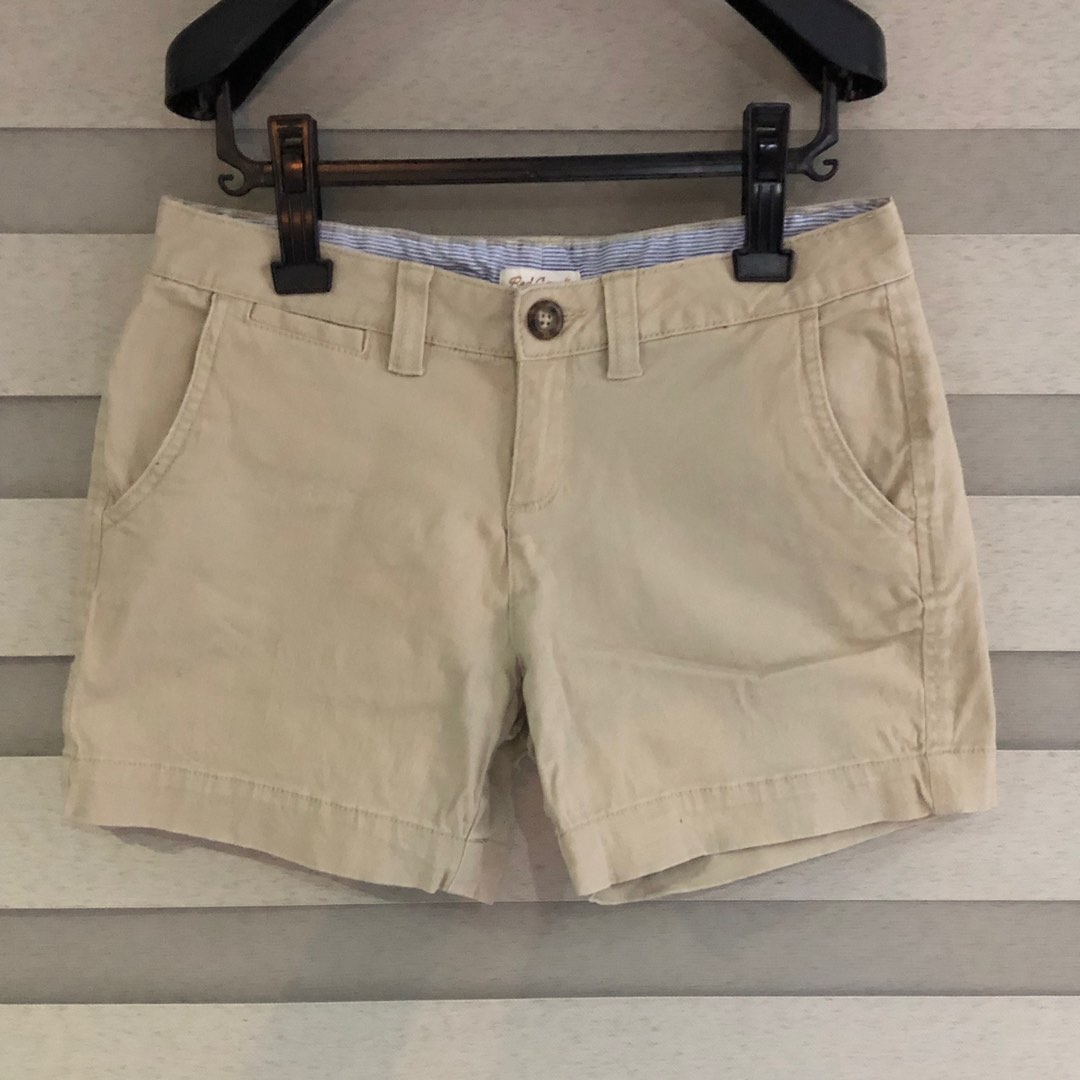 Red camel khaki sale shorts