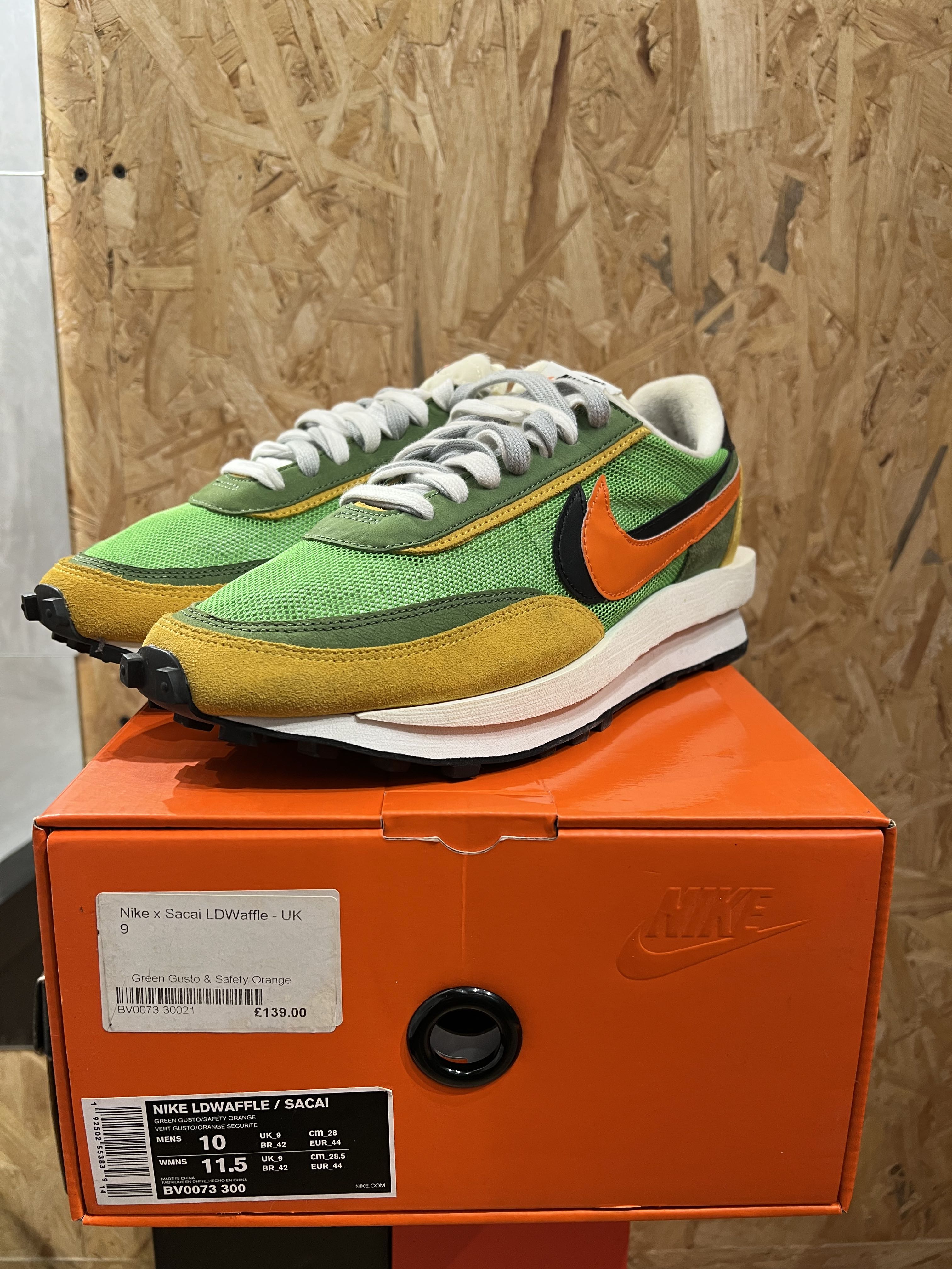 nike sacai goat