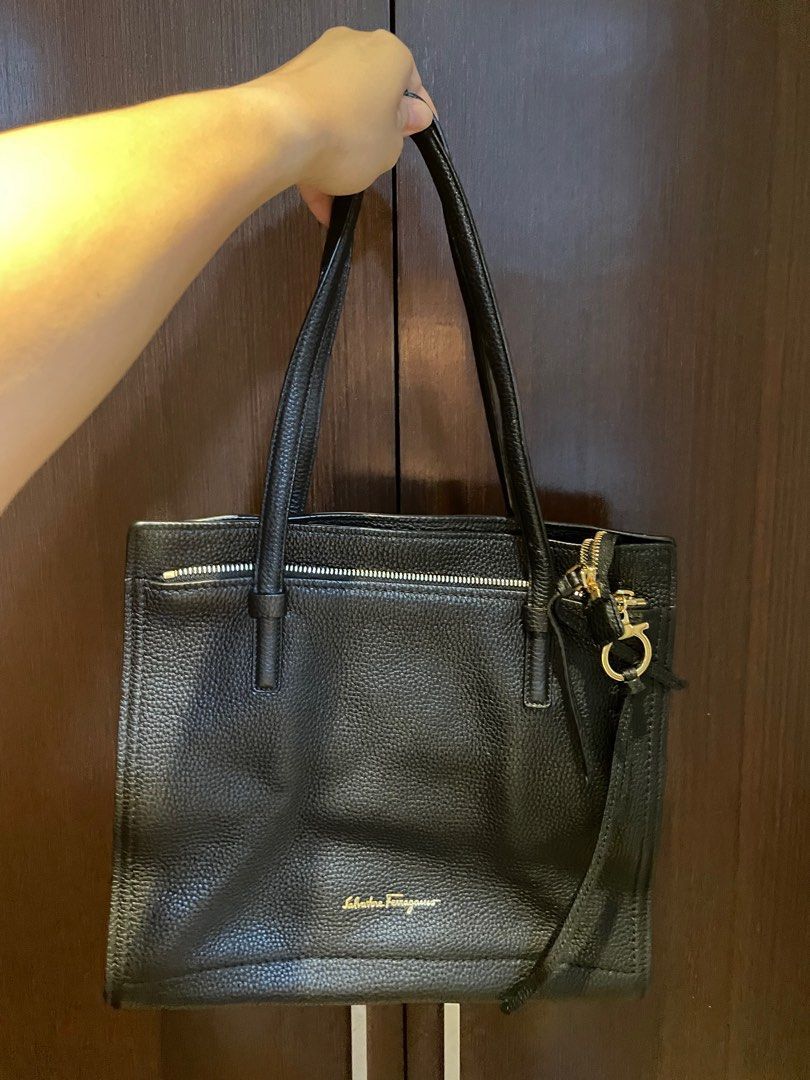 Salvatore Ferragamo Amy Tote Women s Fashion Bags Wallets Shoulder Bags on Carousell