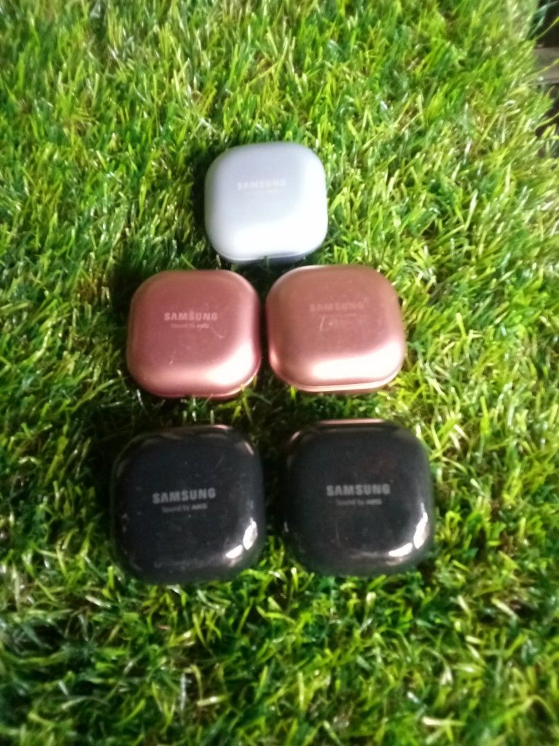 Samsung earbuds/ case replacement, Mobile Phones & Gadgets, Wearables