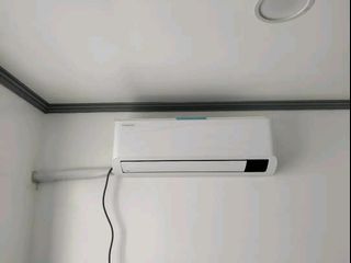 SAMSUNG SPLIT TYPE AIRCON BRAND NEW SEALED WITH FREE INSTALLATION