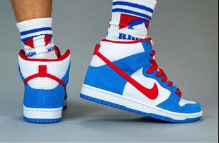 Dunk doraemon sales