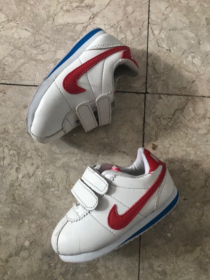 Sepatu sales forrest gump